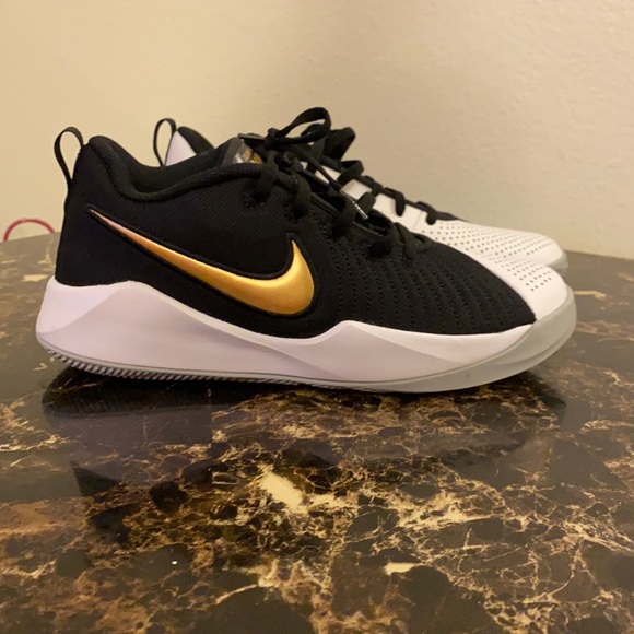 Nike Other - BRAND NEW NIKE SHOES